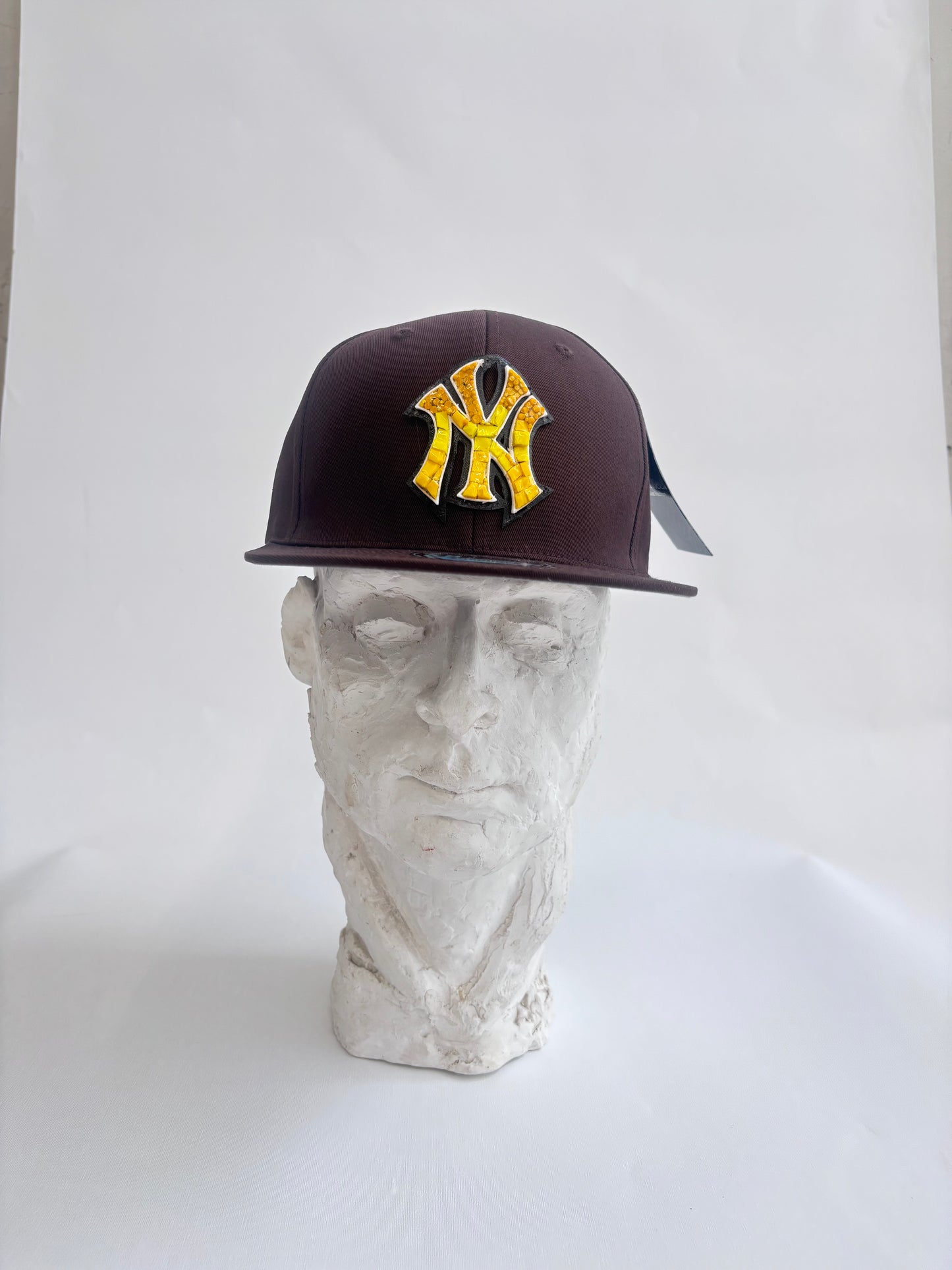 Adjustable Dark brown 6 panel baseball cap Yellow glass Micro mosaic Yankees logo